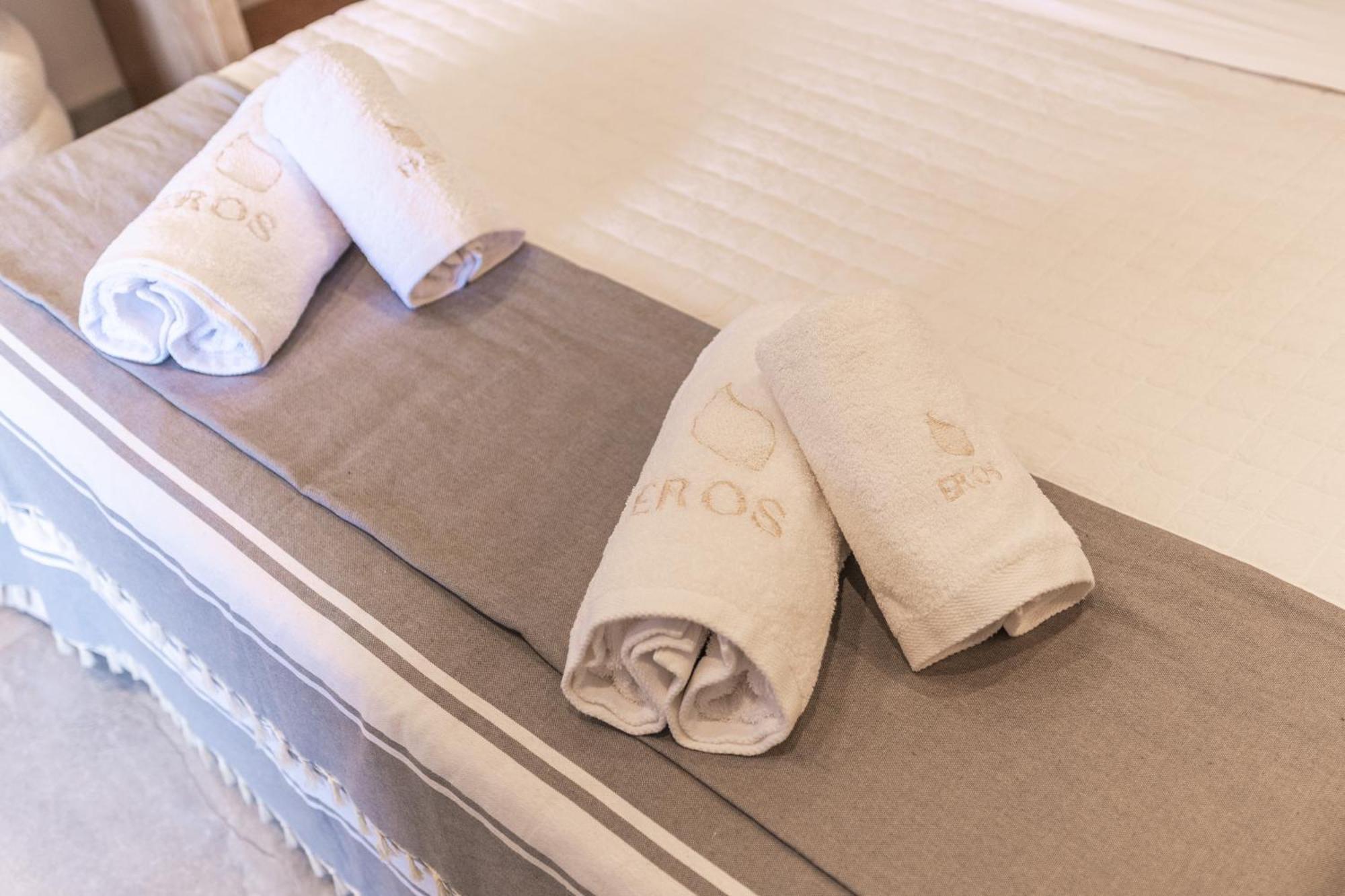 Eros Luxury *